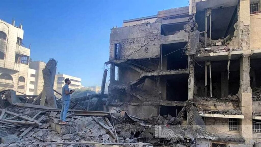 School bombing
Bombardement d’une école